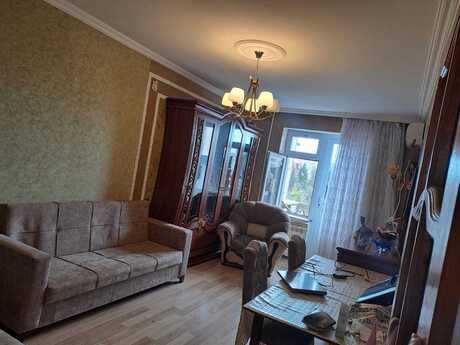 4 otaqlı köhnə tikili - Xalqlar Dostluğu m. - 100 m²