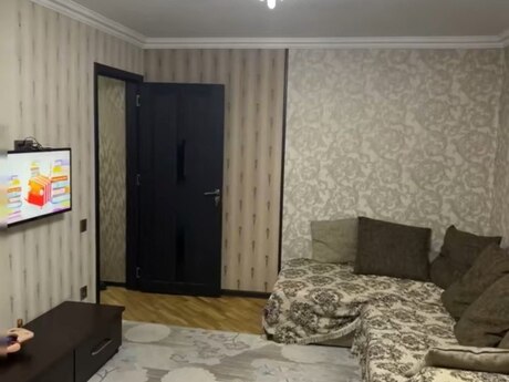 Satlr 1 otaql khn tikili 50 m, Nriman Nrimanov m.