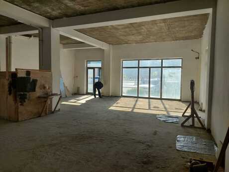 Obyekt - İnşaatçılar m. - 150 m²