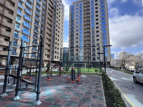 Объявление №5936241 - Баку, м. 28 мая, 4-комн., 145 м², 7/16 этаж