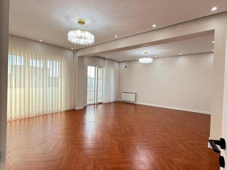 5 otaqlı köhnə tikili - Köhnə Günəşli q. - 120 m²
