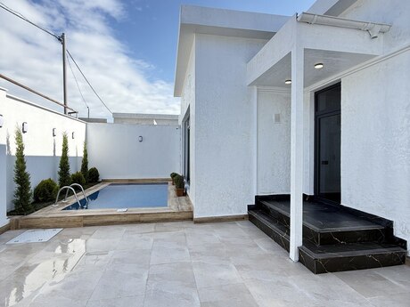 4 otaqlı həyət evi/bağ evi - Mərdəkan q. - 110 m²