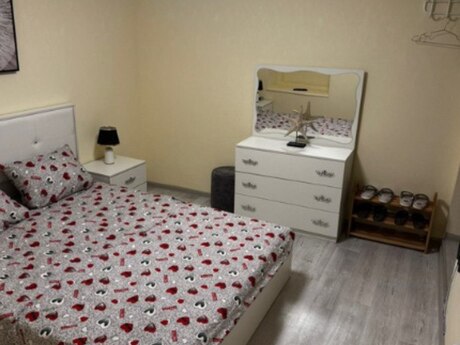 2 otaqlı köhnə tikili - Sahil m. - 30 m²