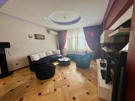 3 otaqlı yeni tikili - Elmlər Akademiyası m. - 150 m²