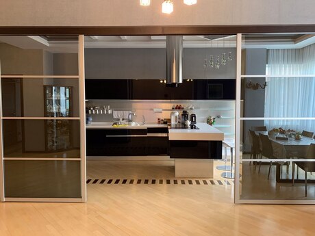 3 otaqlı yeni tikili - Nəsimi r. - 140 m²