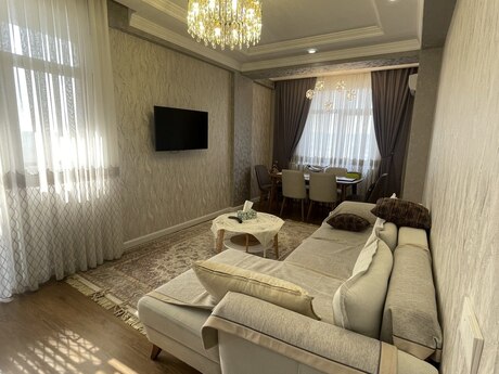 Satılır 3 otaqlı yeni tikili 127 m², Yeni Yasamal q.
