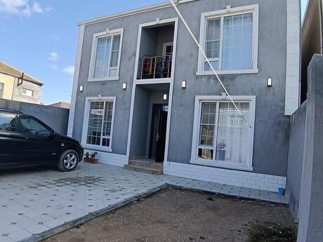 Satılır 5 otaqlı həyət evi/bağ evi 200 m², Binə q.
