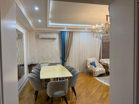 Satılır 3 otaqlı yeni tikili 148 m², Azadlıq Prospekti m.