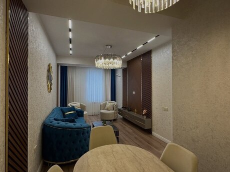 4 otaqlı yeni tikili - 7-ci mikrorayon q. - 110 m²