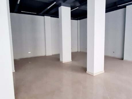 Obyekt - Ağ şəhər q. - 476 m²