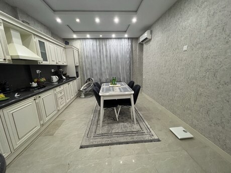Satılır 4 otaqlı yeni tikili 220 m², Nərimanov r.