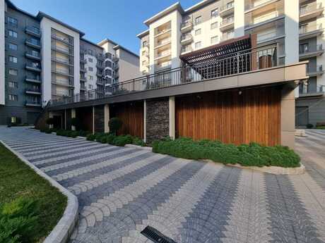5 otaqlı yeni tikili - Ağ şəhər q. - 245 m²