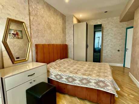 3 otaqlı yeni tikili - İnşaatçılar m. - 115 m²