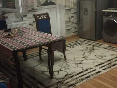 2 otaqlı köhnə tikili - Lökbatan q. - 86 m²