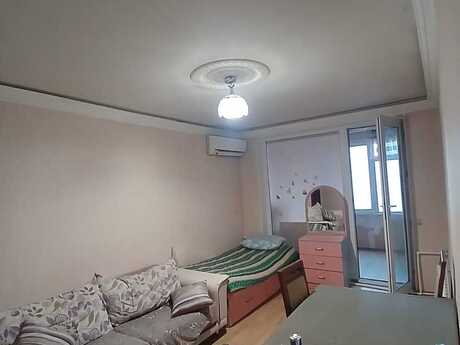 2 otaqlı köhnə tikili - İnşaatçılar m. - 50 m²