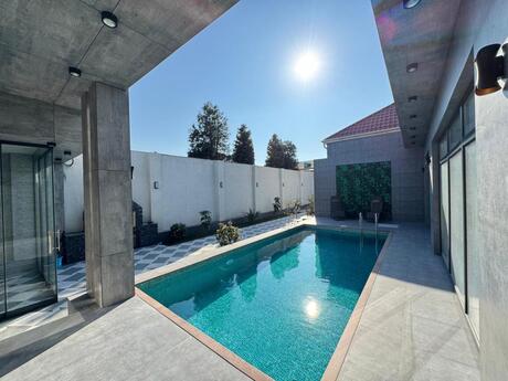 4 otaqlı həyət evi/bağ evi - Şüvəlan q. - 150 m²