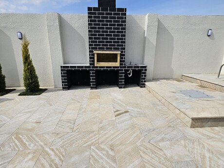 4 otaqlı həyət evi/bağ evi - Şüvəlan q. - 150 m²