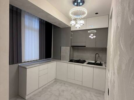 3 otaqlı köhnə tikili - Xətai r. - 70 m²