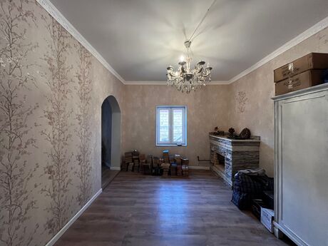 Satılır 4 otaqlı həyət evi/bağ evi 155 m², Mərdəkan q.