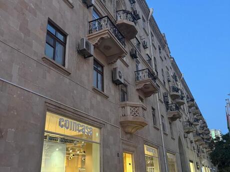 2 otaqlı köhnə tikili - 28 May m. - 60 m²