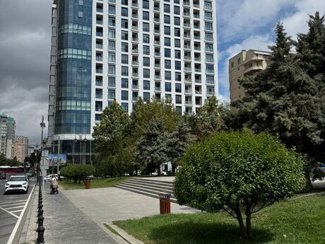 Объявление №5937897 - Баку, Насиминский  р., 4-комн., 171 м², 14/17 этаж