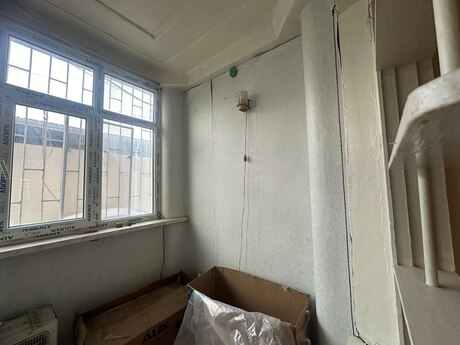 1 otaqlı köhnə tikili - Bayıl q. - 38 m²