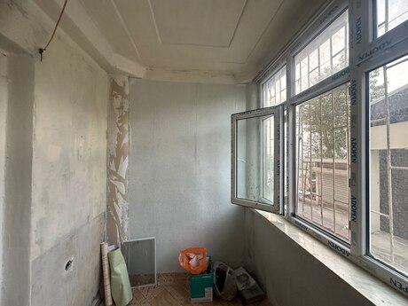 1 otaqlı köhnə tikili - Bayıl q. - 38 m²