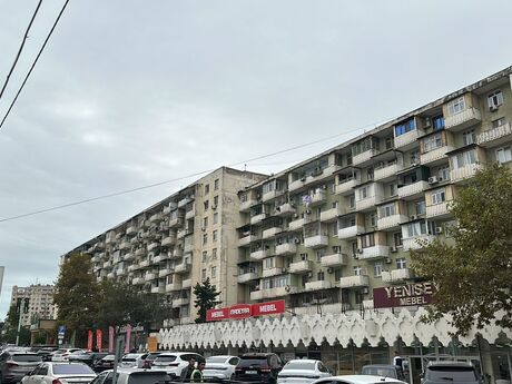 Объявление №5937980 - Баку, м. Халглар Достлугу, 3-комн., 75 м², 2/9 этаж