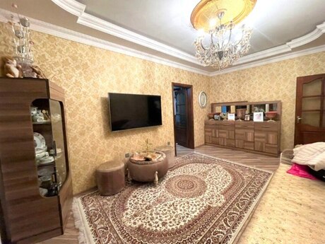 5 otaqlı köhnə tikili - 20 Yanvar m. - 120 m²