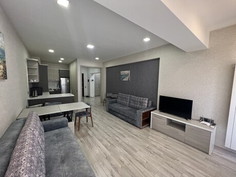 2-room apartment for rent, 78 m², Park Azure: 1 200 ₼/mo 3