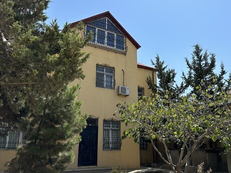 Satılır 6 otaqlı həyət evi/bağ evi 335 m², Masazır q.