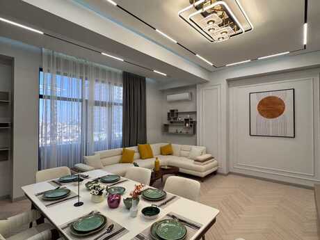 3 otaqlı yeni tikili - Azadlıq Prospekti m. - 125 m²