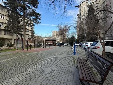 Elan №5938567 - Bakı, Xalqlar Dostluğu m., 2 otaqlı, 65 m², 3/9 mərtəbə