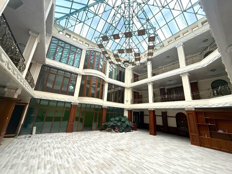 Объявление №5938677 - Баку, Наримановский  р., 19-комн., 1200 м²