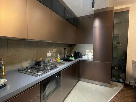 4 otaqlı yeni tikili - Nəriman Nərimanov m. - 70 m²