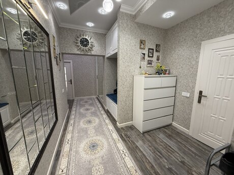 2-комн. новостройка - Насиминский  р. - 80 м²