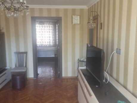 Satlr 3 otaql khn tikili 60 m, Elmlr Akademiyas m.