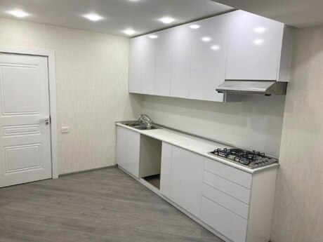 2-room apartment, 65 m², Gənclik: 215 000 ₼ 3