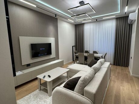 2 rooms · 90 m² · floor 10/18, Renessans Palace
