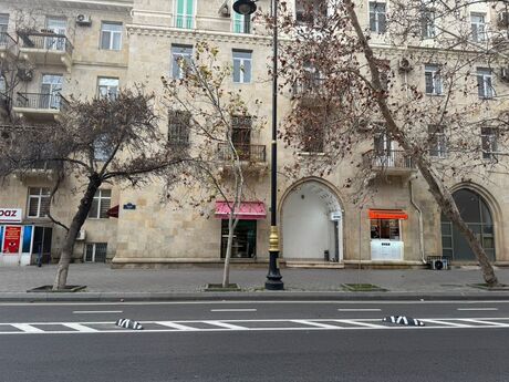 Elan №5939221 - Bakı, Sahil m., 100 m²