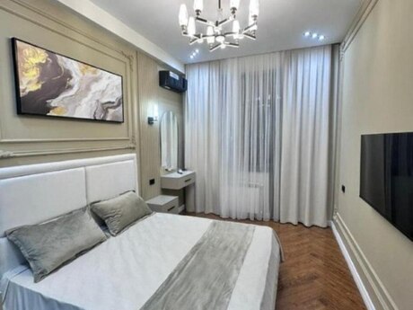 2-room apartment for rent, 70 m², Renessans Palace: 1 350 ₼/mo 5