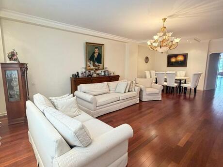 6-комн. новостройка - м. 8 ноября - 350 м²