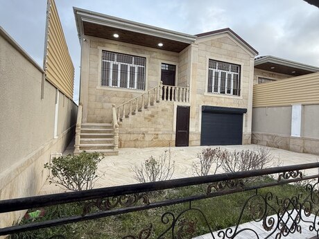 8 otaqlı həyət evi/bağ evi - Məmmədli q. - 200 m²