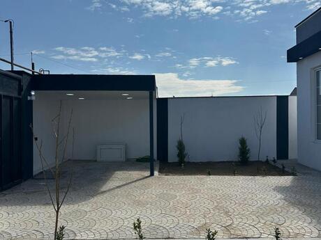 3 otaqlı həyət evi/bağ evi - Qala q. - 120 m²