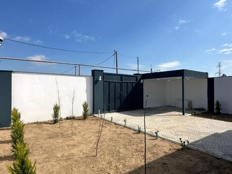 3 otaqlı həyət evi/bağ evi - Qala q. - 120 m²
