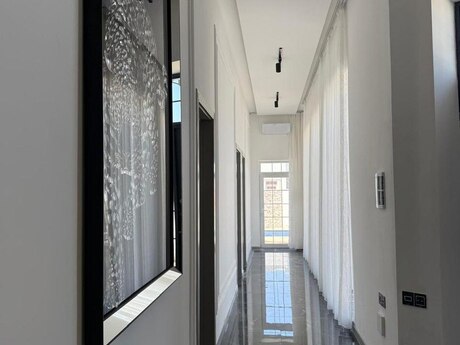 4 otaqlı həyət evi/bağ evi - Mərdəkan q. - 180 m²