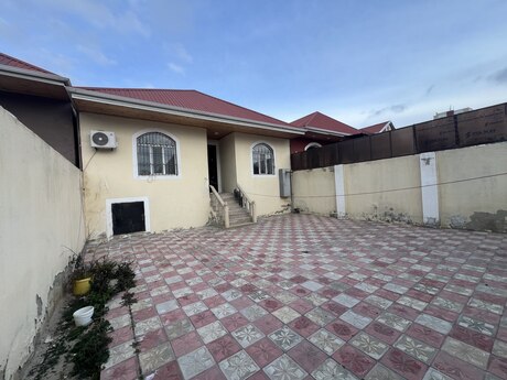 Satılır 3 otaqlı həyət evi/bağ evi 90 m², Biləcəri q.