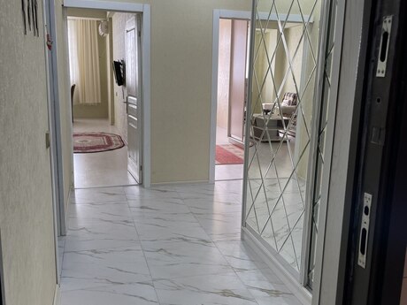 Satılır 2 otaqlı yeni tikili 61.8 m², Əhmədli q.