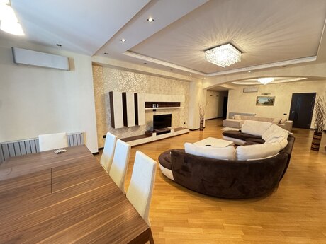 3 otaqlı yeni tikili - Şah İsmayıl Xətai m. - 220 m²
