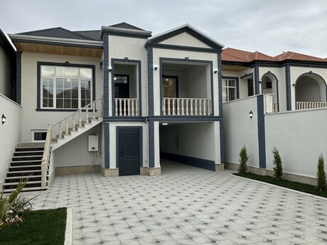 4 otaqlı həyət evi/bağ evi - Savalan q. - 213 m²